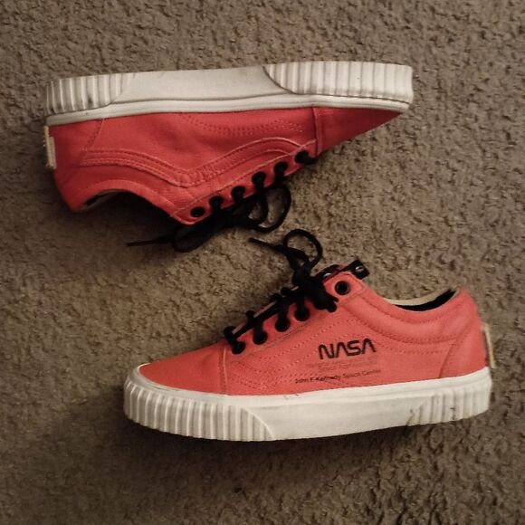 VANS OLD SKOOL x NASA SPACE VOYAGER FIRECRACKER ORANGE Mens 5.5 Women 7 PREOWNED - Picture 1 of 7